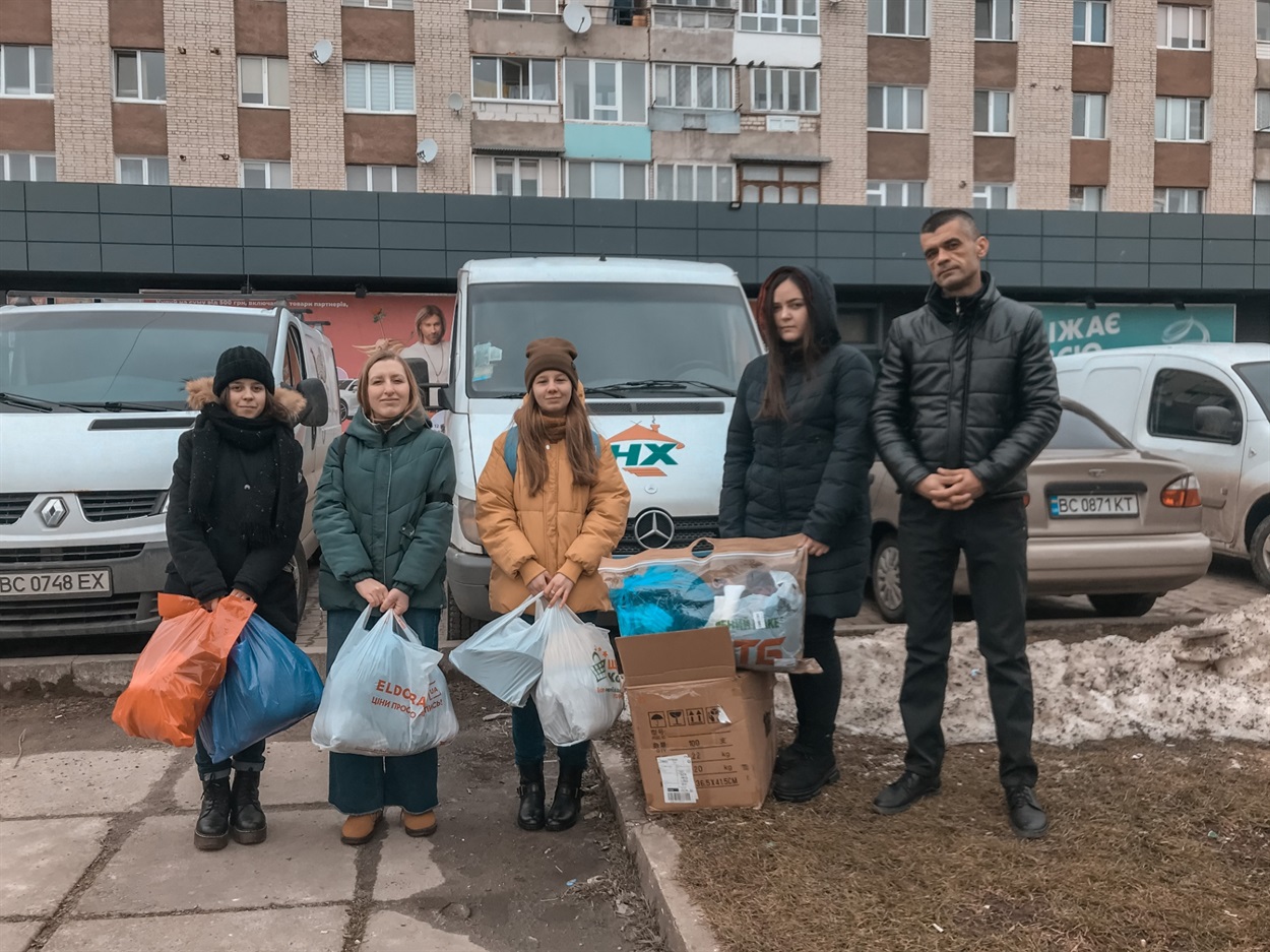 Акція зі збору теплих речей для бездомних і безпритульних людей