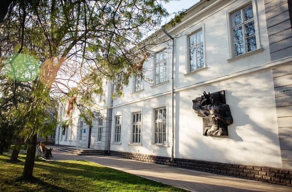 Гімназія імені Франса Йосифа (зараз Факультет української та іноземної філології Дрогобицького державного педагогічного університету імені Івана Франка)