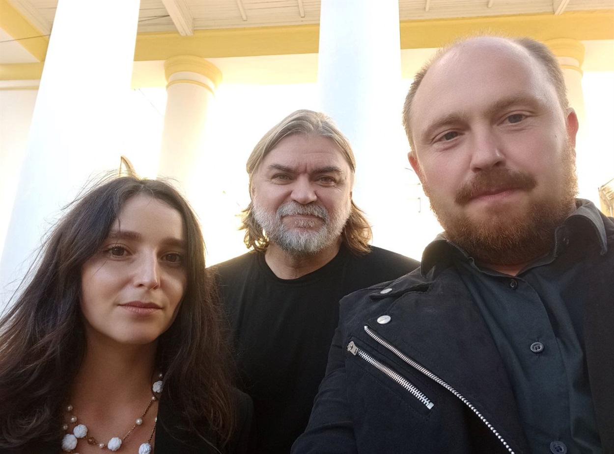 Олександр Максимов (виконував роль польського шляхтича), Єва Райська та режисер Олесь Санін