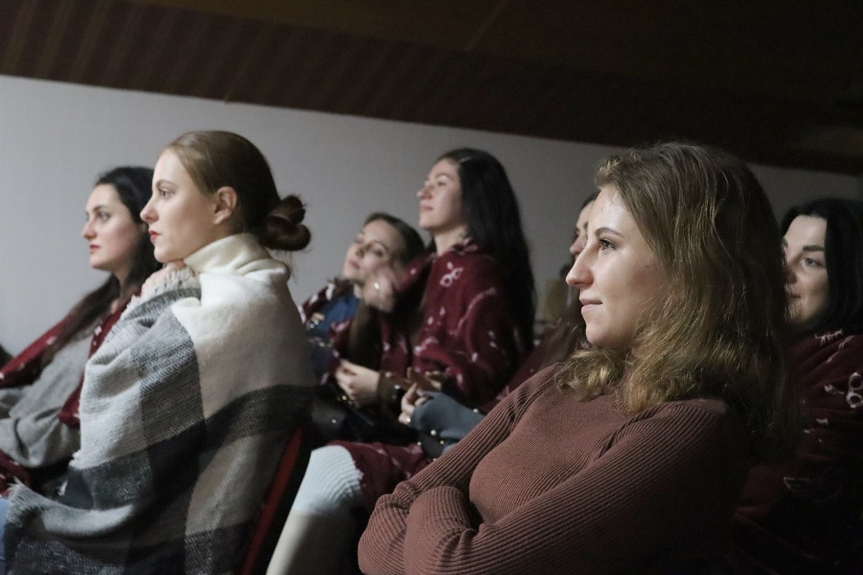 Глядачі на стендапі у неділю, 21 січня