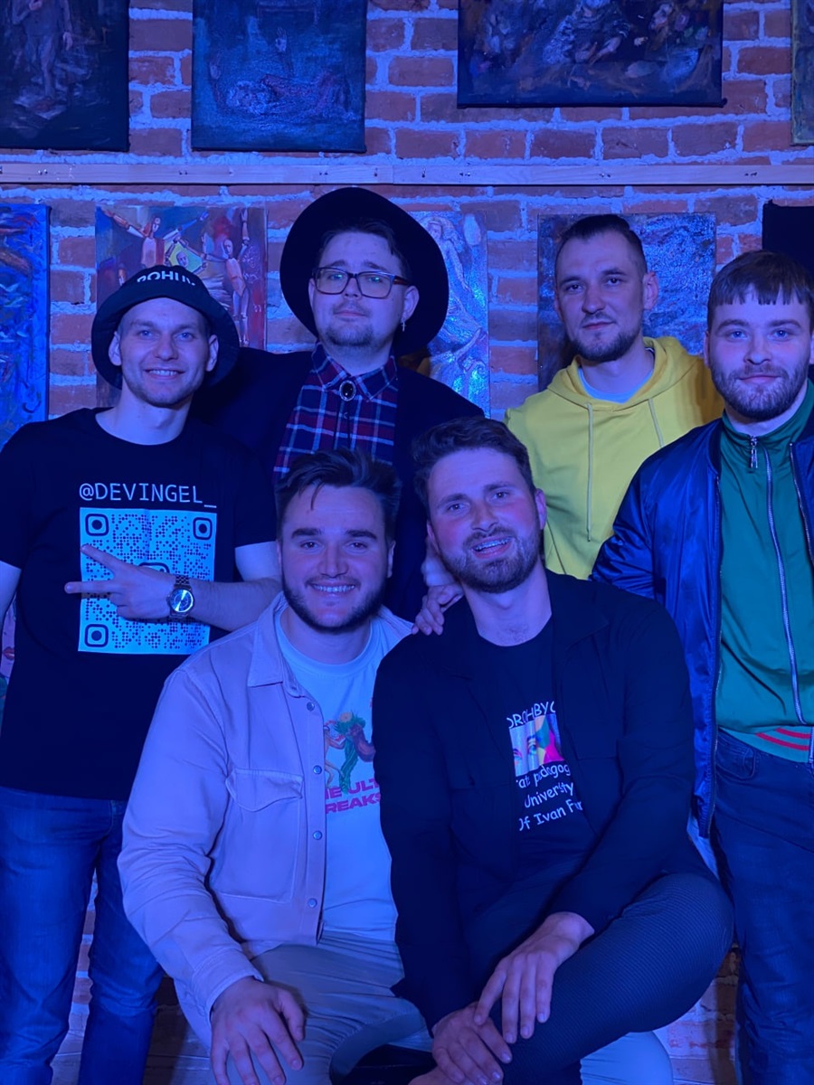 Відкритий мікрофон у травні 2023 року