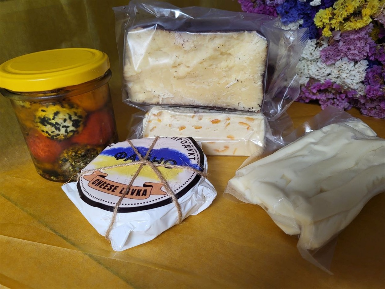 Крафтова продукція Олени