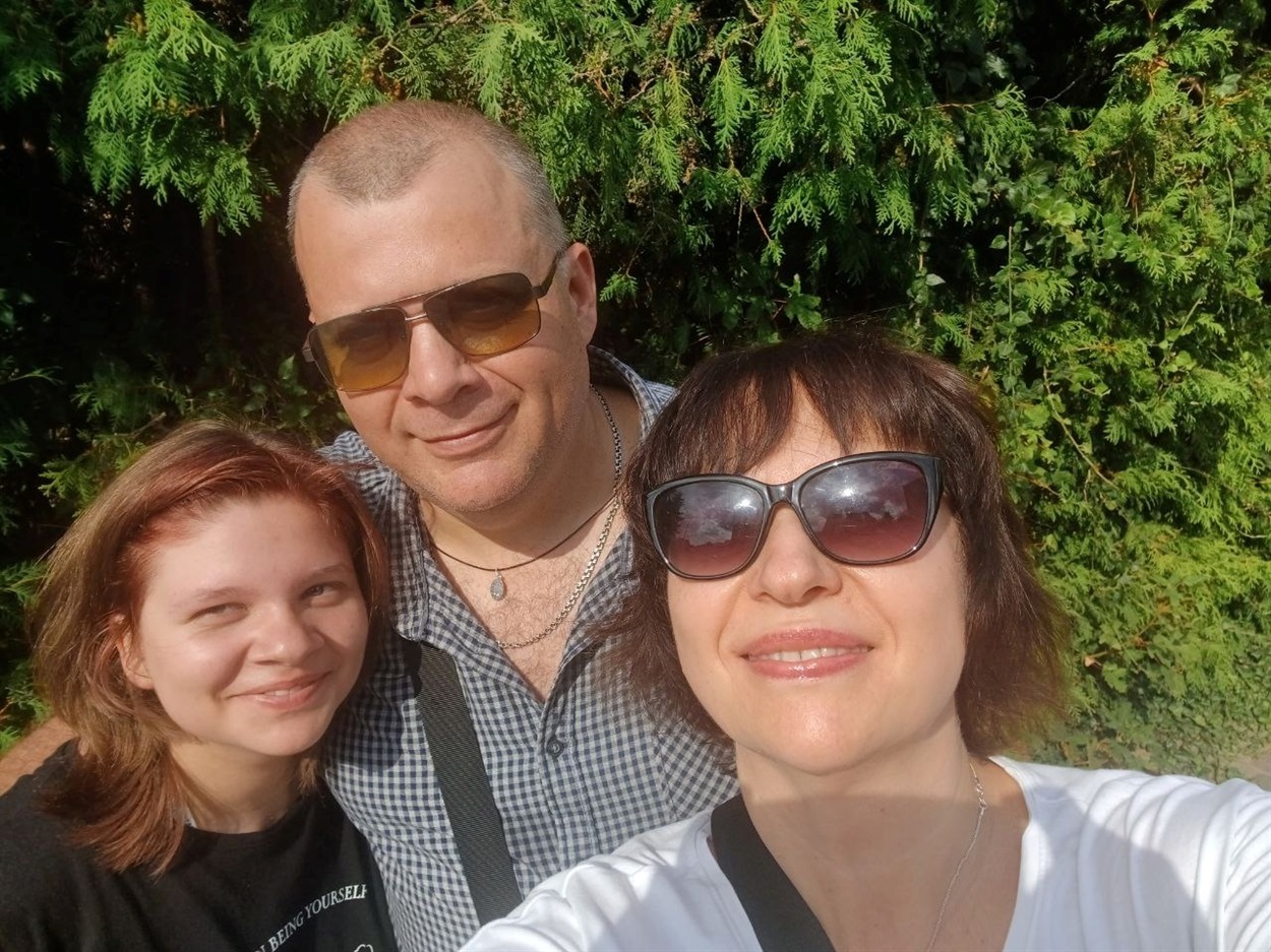 Наталя зі сім'єю
