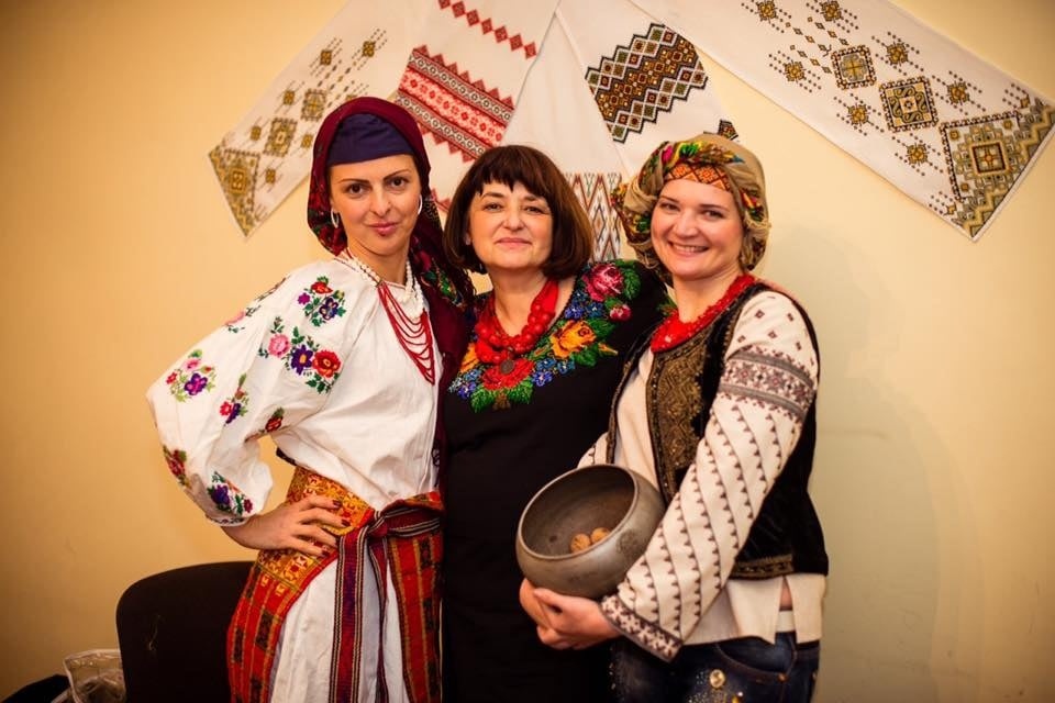 Кошти з майстер-класів майстриня скеровує на ЗСУ