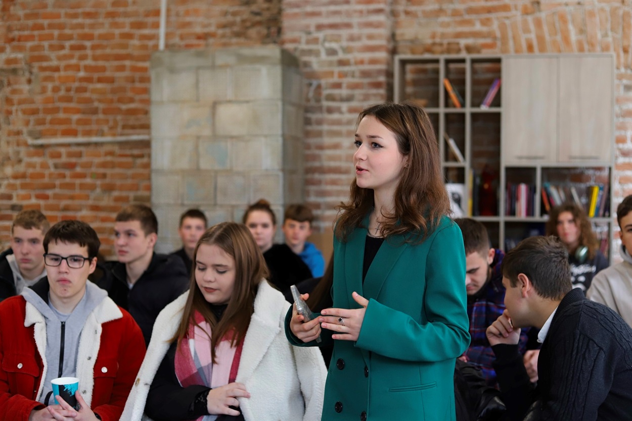 Христина Гром на Регіональному дебатному турнірі