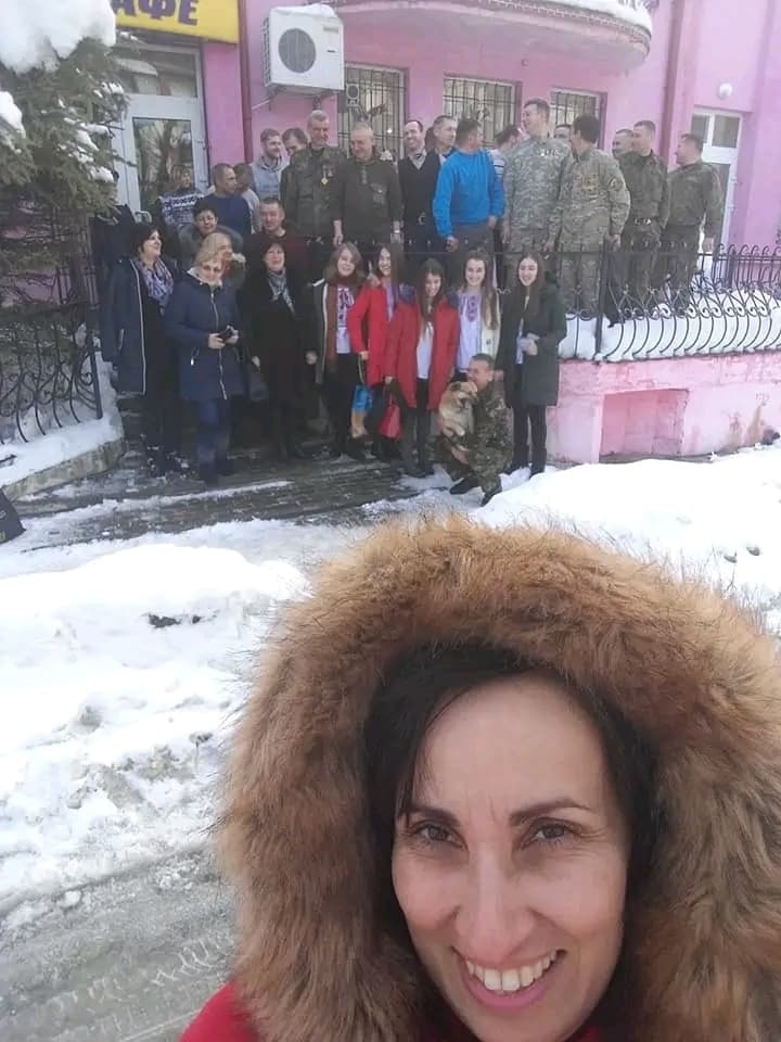 Зустріч з рідними після виходу з Дебальцева у лютому 2015 року