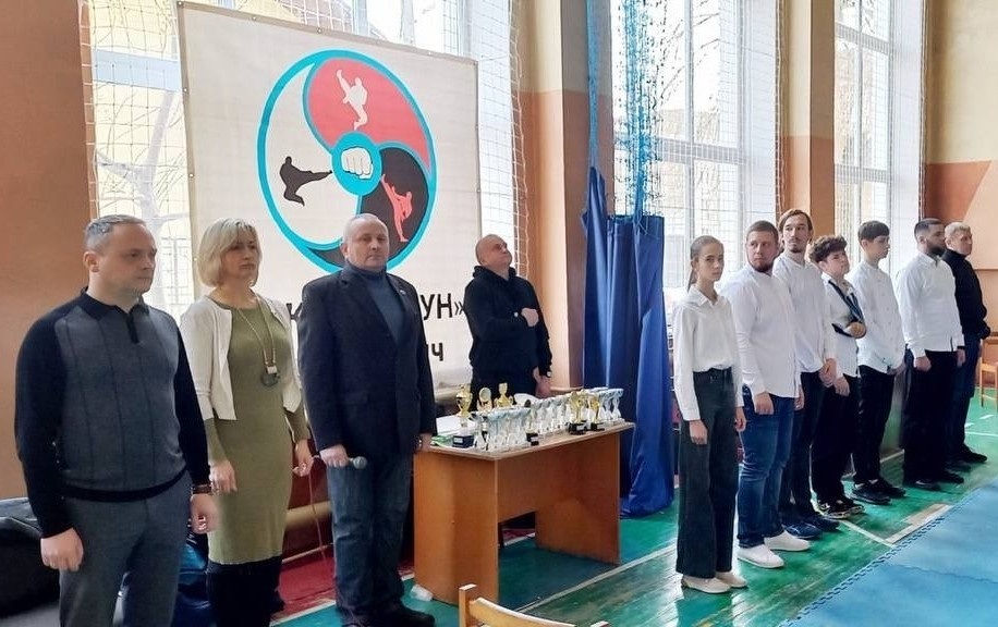 Організатори та судді