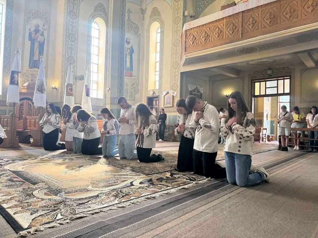 “Тут виховується особистість”: як діє спільнота молоді при храмі Вознесіння Господнього у Дрогобичі