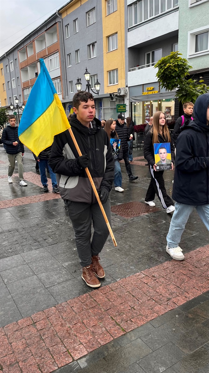 В пам’ять про загиблих захисників громади вулицями Дрогобича пройшла смолоскипна хода