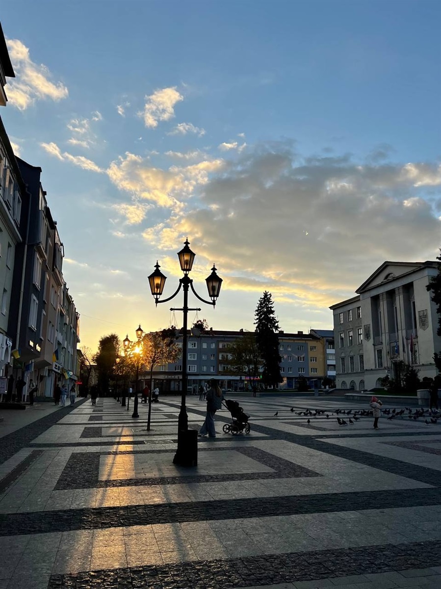 “Хочу, щоб інші надихалися містом”: історія “Дрогобич естетичний” від засновниці Вікторії Новеллі