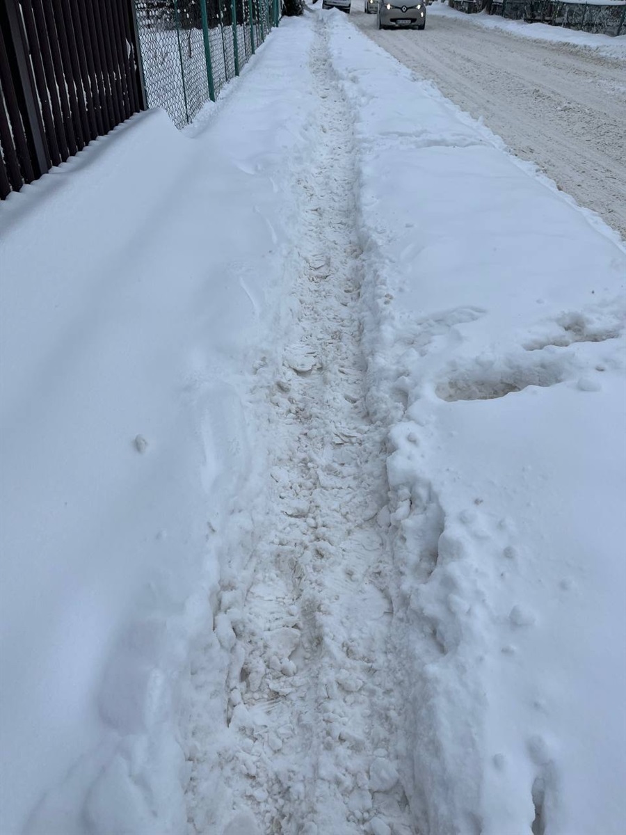 Як Дрогобич долає наслідки снігопаду: репортаж з вулиць міста